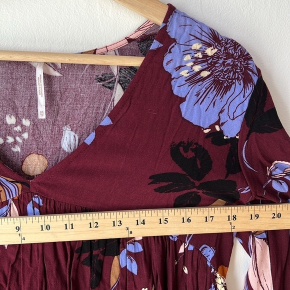 Free People Bella Floral Bell Sleeve Tunic Maroon Print V-Neck Blouse XS - Picture 9 of 10